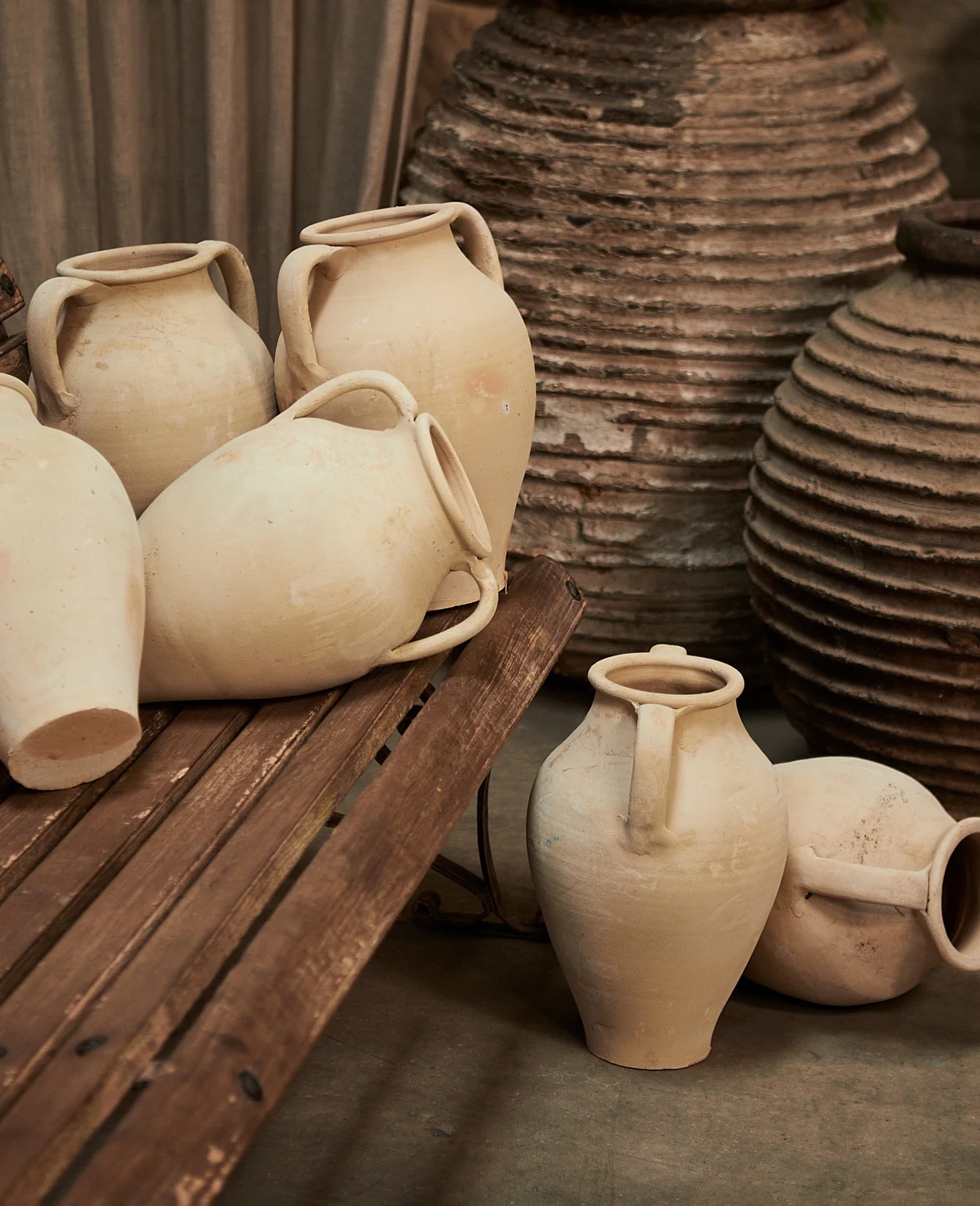 Avanos Vase - 2 Handle - Image 4