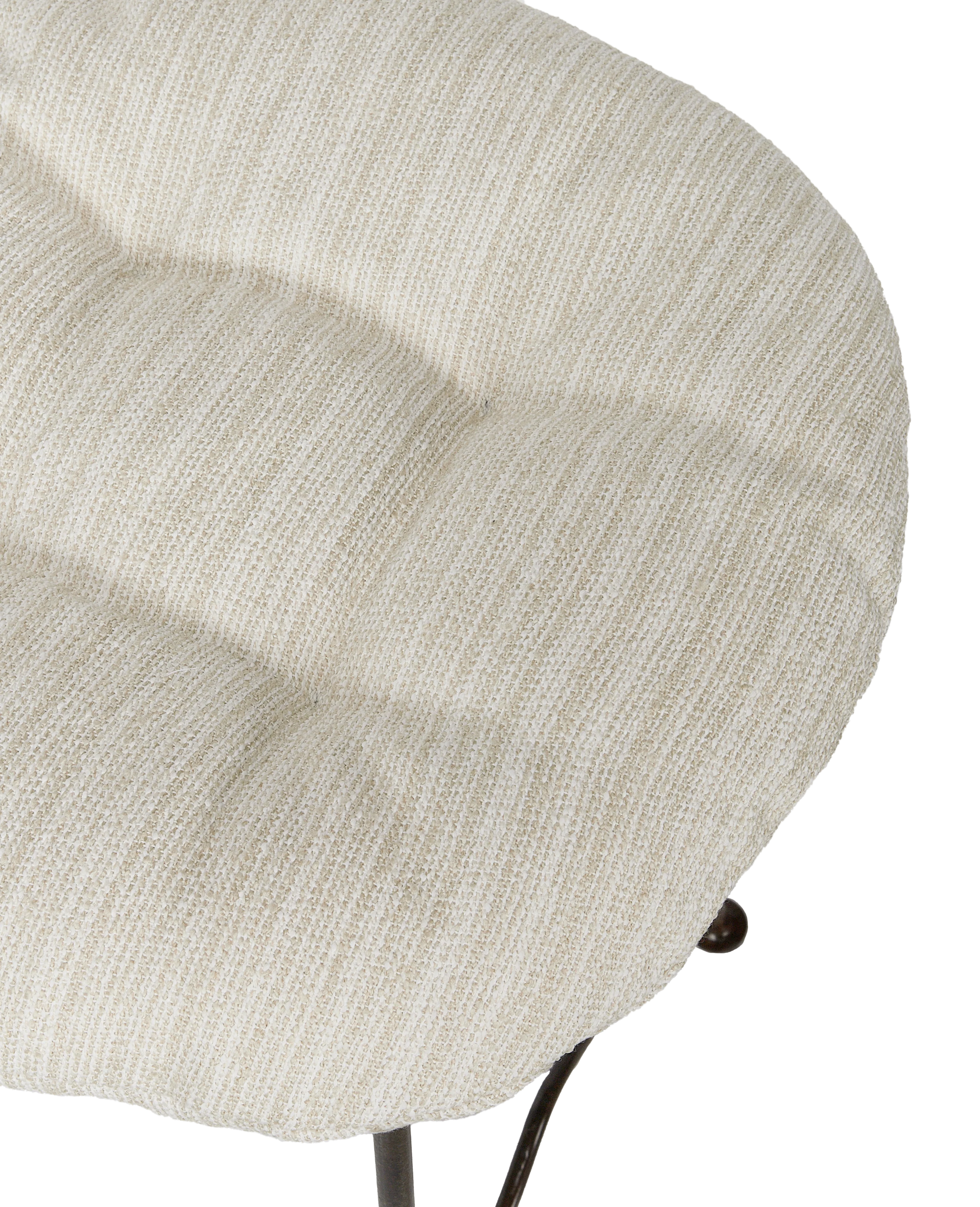 Chateau Tufted Cushion - Creme - Image 3