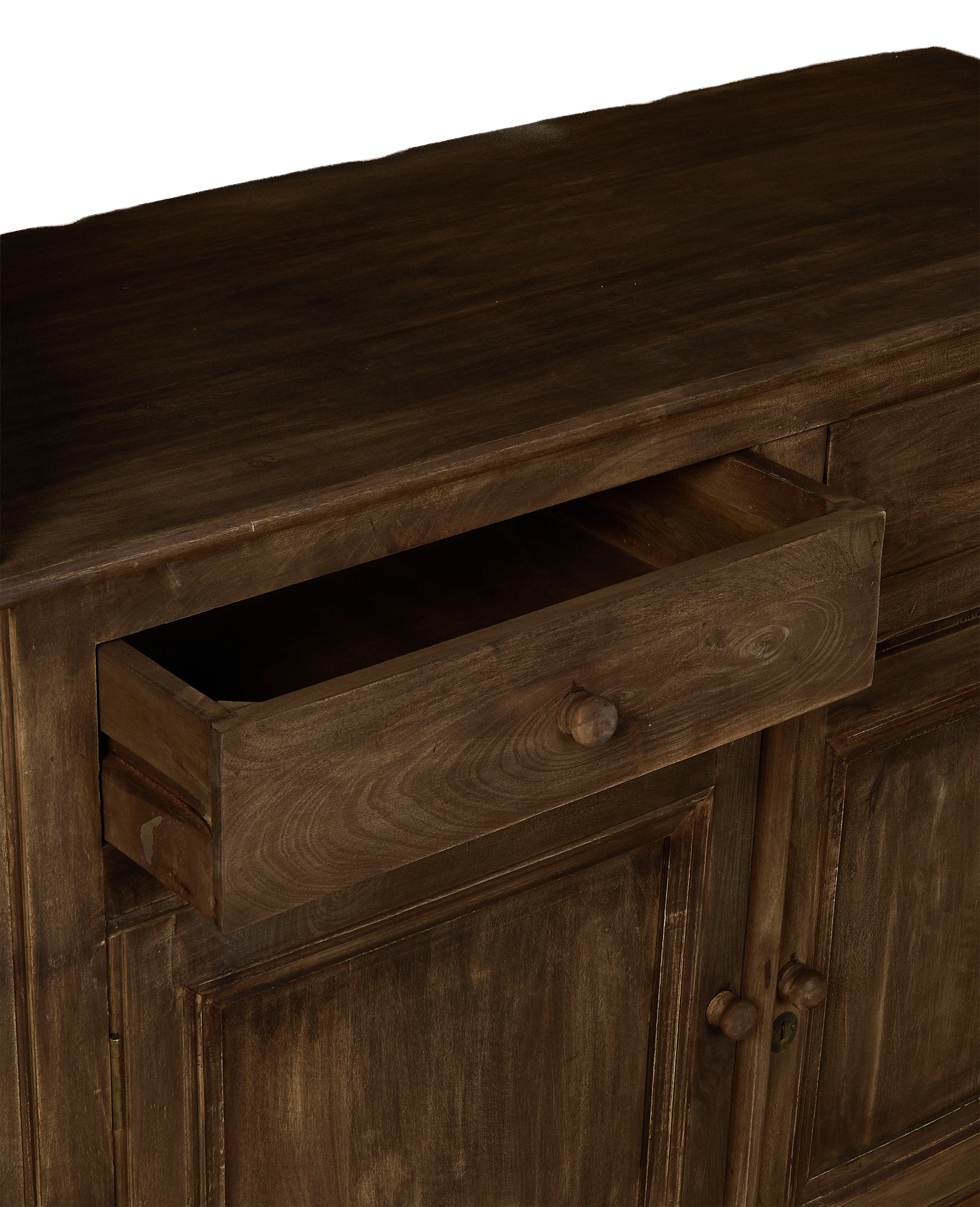 Maisonette Hutch - Image 8