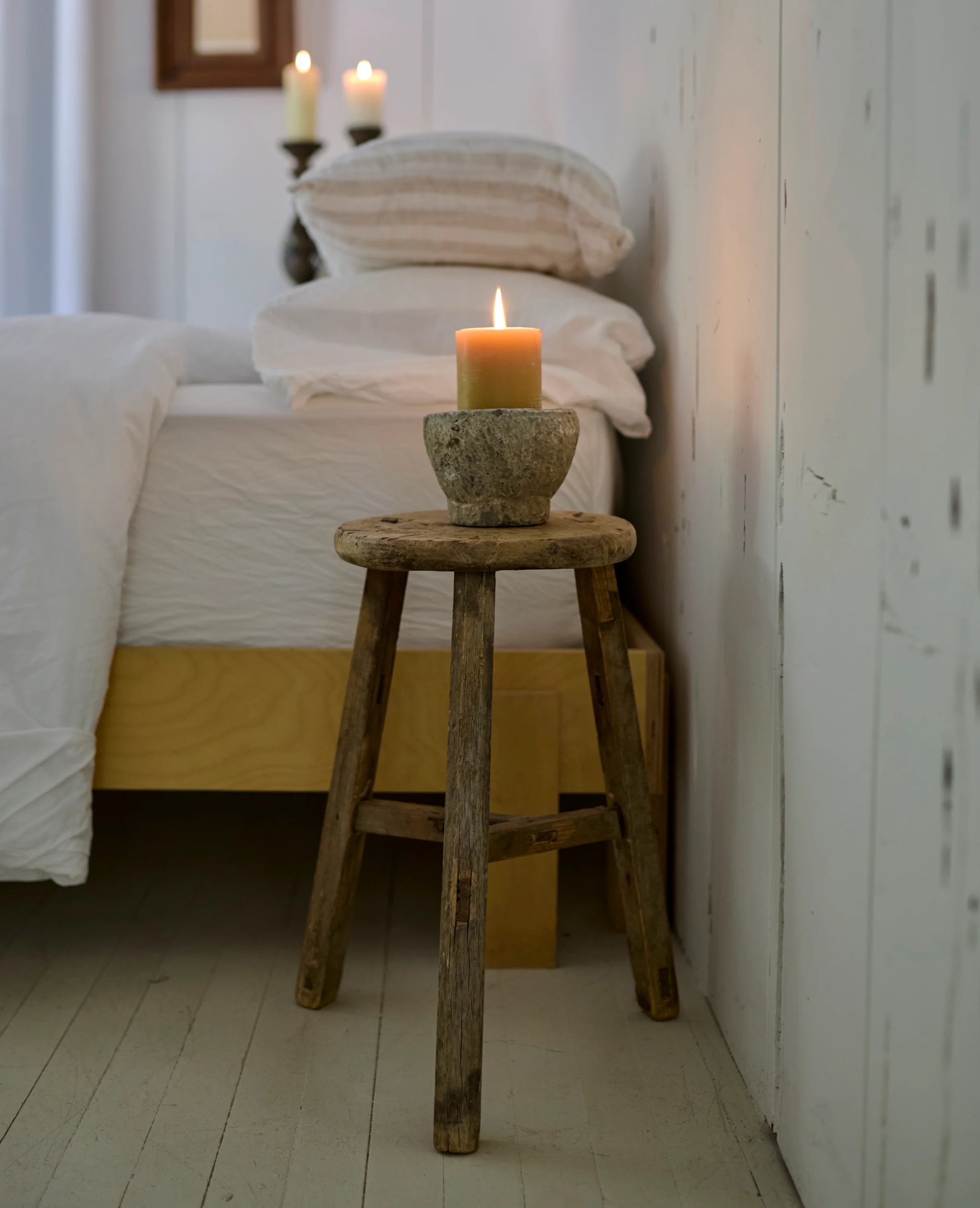 Round Elm Stool - Image 4